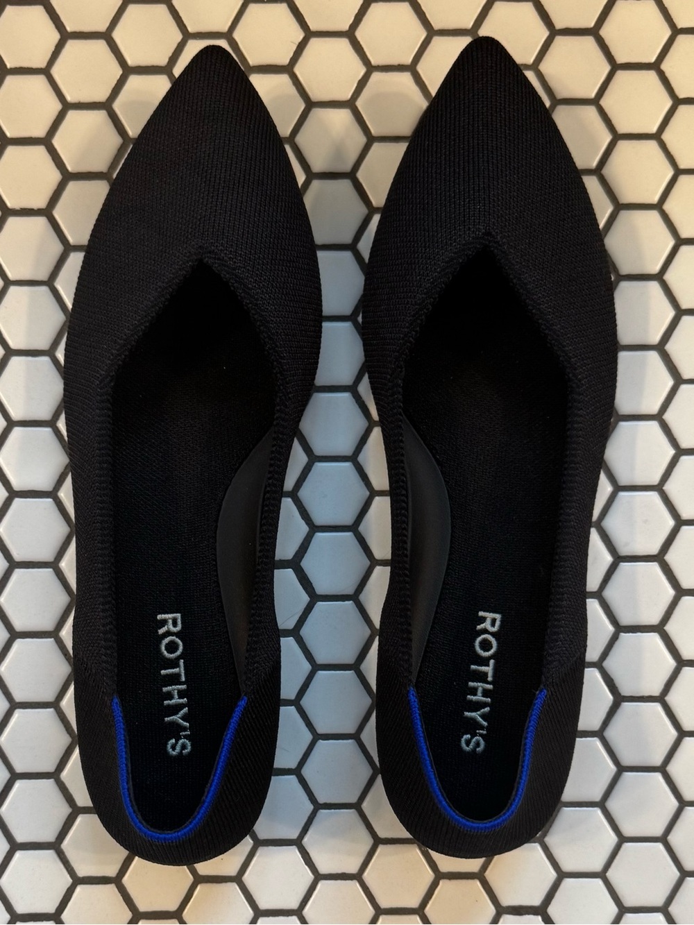 Rothy’s The Point II, Size 7.5 - Picture 5 of 8